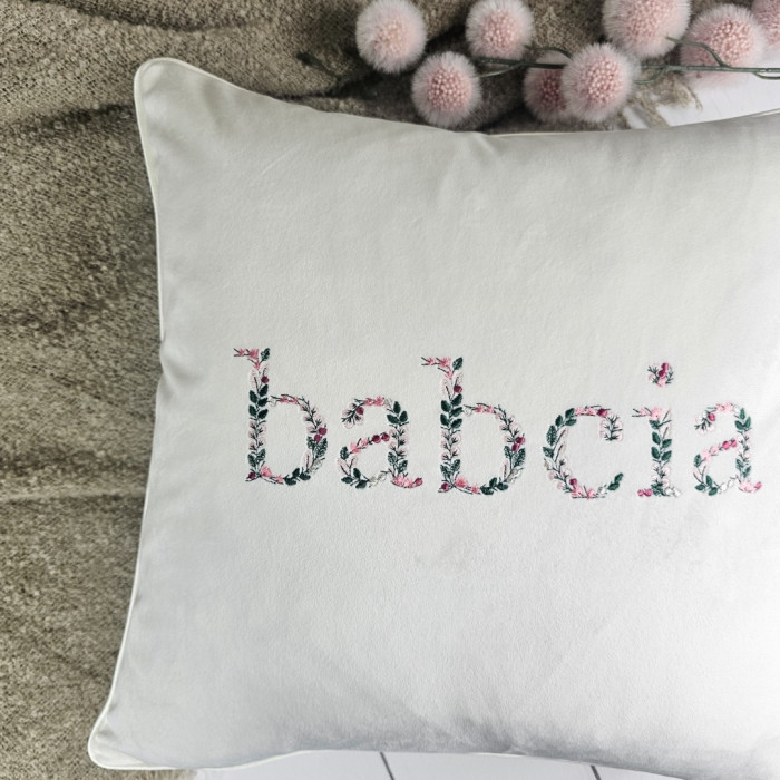 Poduszka z haftem "babcia"