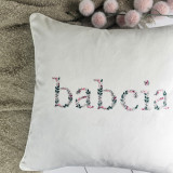 Poduszka z haftem "babcia"