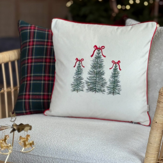 Lora christmas trees