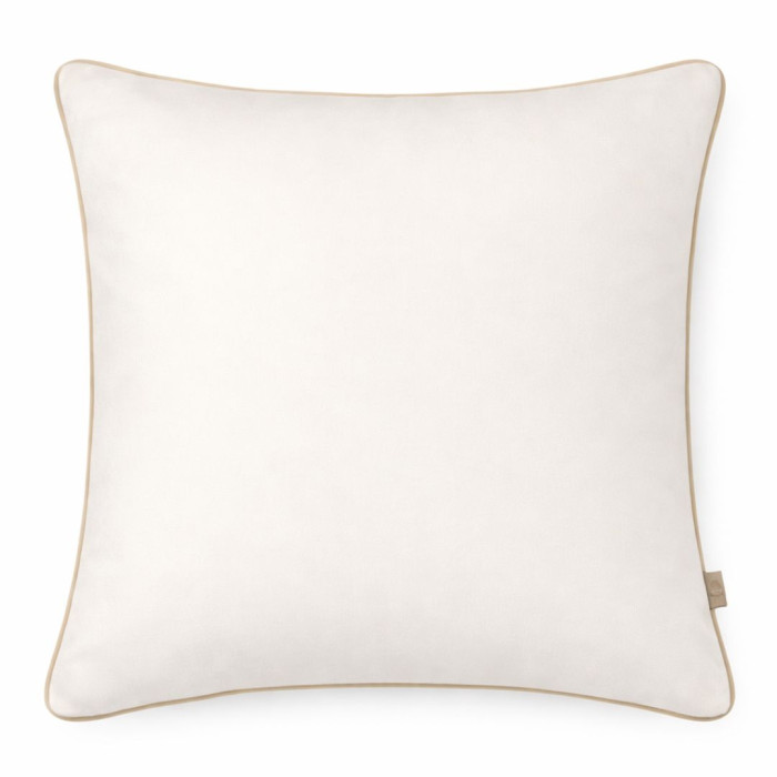 Nela cream